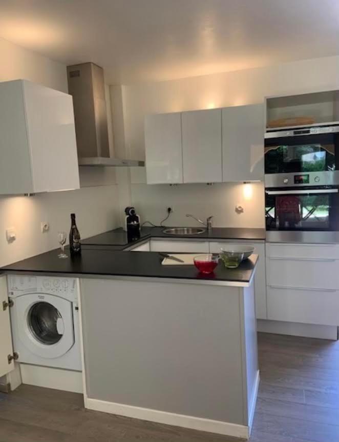 Appartement Les Jardines d`Artemis  à Saint-Tropez Extérieur photo